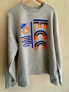 ⚽️ FC Cincinnati sweatshirt Fanatics 2XL Cincy FCC excellent!